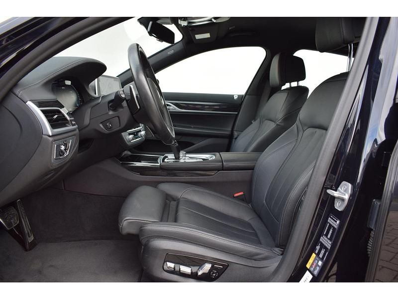 Occasion BMW 745 Executive 286 PK (210 kW) 2020 Zwart Sedan