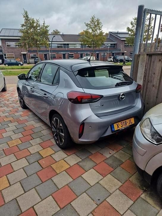 Occasion 2021 Opel Corsa-e Hatchback | € 15.750 - Afbeelding 1/4