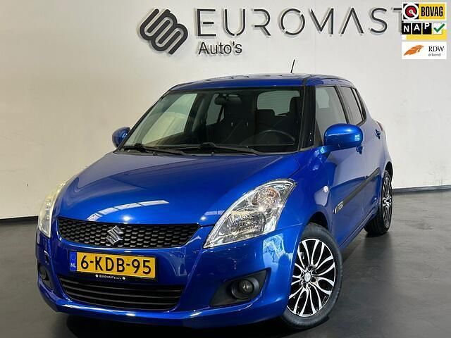 Blauw Gebruikt 2013 Suzuki Swift Exclusive Hatchback | € 4.450 (Eerlijke prijs) - Afbeelding 1/4