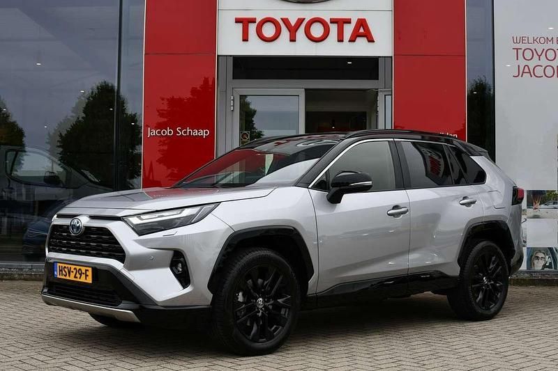 Grijs Gebruikt 2024 Toyota RAV4 Hybrid Limited SUV | € 51.249 (Iets duurder) - Afbeelding 1/4