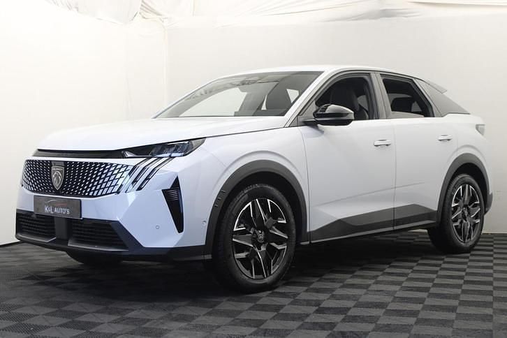 Gebruikt 2024 Peugeot e-3008 Allure SUV | € 30.450 (Eerlijke prijs) - Afbeelding 1/4