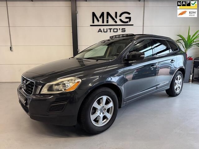 Grijs Gebruikt 2011 Volvo XC60 Kinetic SUV | € 9.995 (Eerlijke prijs) - Afbeelding 1/4