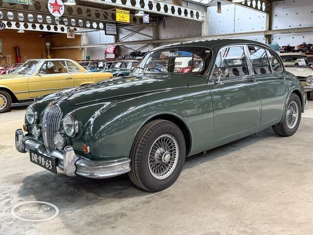 Groen Gebruikt 1962 Jaguar MK II Sedan | € 20.000 - Afbeelding 1/4