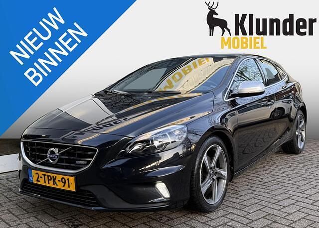 Zwart Occasion 2014 Volvo V40 R-Design Hatchback | € 5.250 (Goede deal) - Afbeelding 1/4