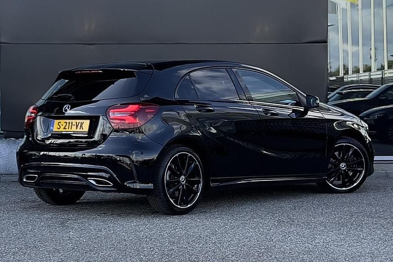 Occasion Mercedes A250 AMG line 211 PK (155 kW) 2017 Zwart Hatchback