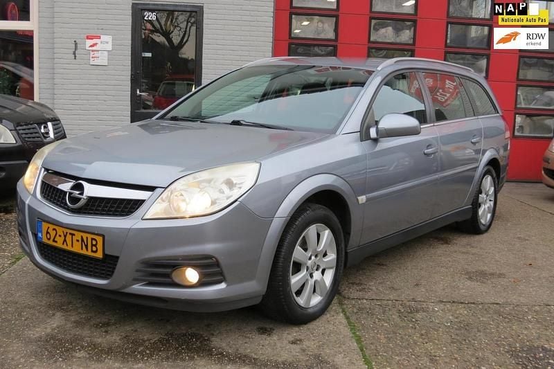 Grijs Gebruikt 2007 Opel Vectra Cosmo Stationwagen | € 1.399 (Goede deal) - Afbeelding 1/4