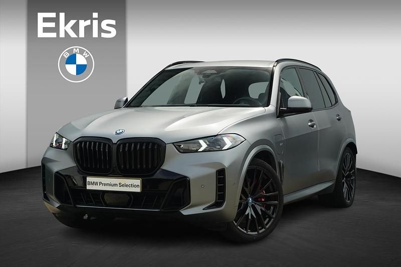 Grijs Gebruikt 2024 BMW X5 M Sport SUV | € 92.900 (Super prijs) - Afbeelding 1/4
