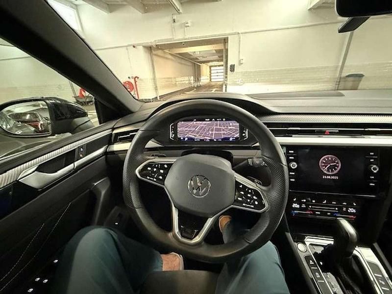Zwart Gebruikt 2022 VW Arteon R-line Stationwagen | € 34.950 (Super prijs) - Afbeelding 1/4
