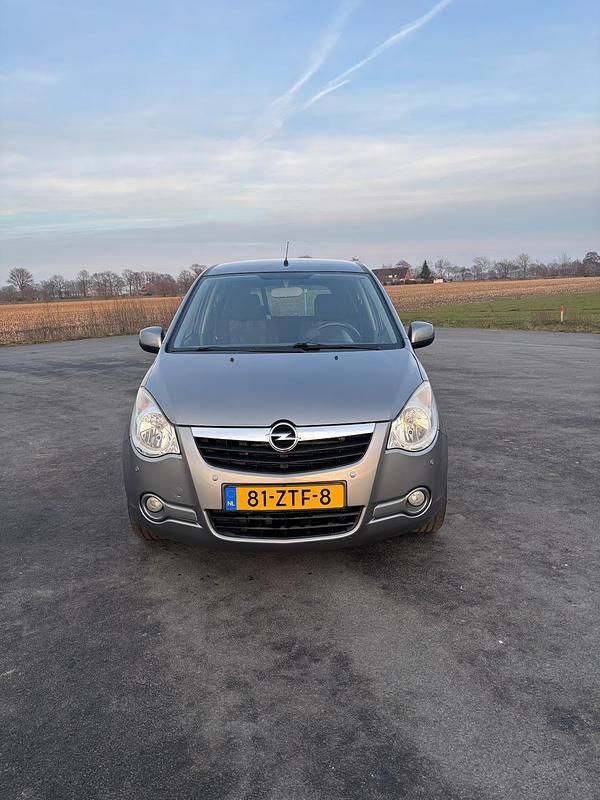 Occasion Opel Agila Edition 2013 Grijs Hatchback