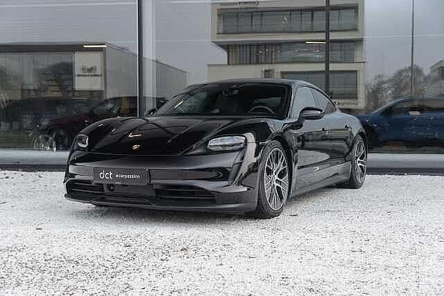 Zwart Gebruikt 2024 Porsche Taycan Chrono Sedan | € 79.900 (Super prijs) - Afbeelding 1/4