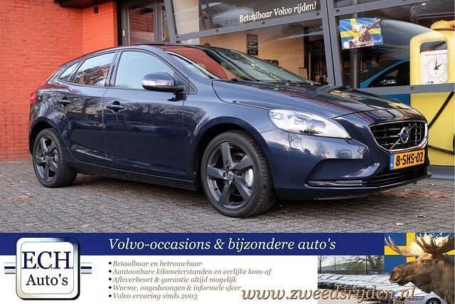 Blauw Gebruikt 2013 Volvo V40 Kinetic Hatchback | € 9.450 (Eerlijke prijs) - Afbeelding 1/4