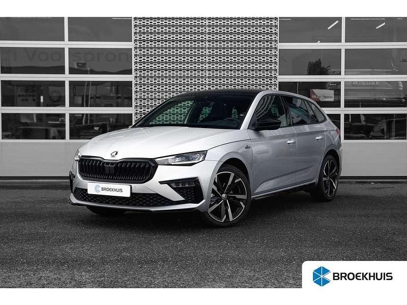 Grijs Gebruikt 2025 Skoda Scala Monte Carlo Hatchback | € 29.900 (Iets duurder) - Afbeelding 1/4