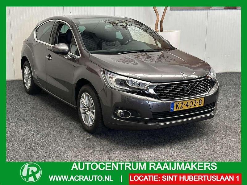 Grijs Gebruikt 2017 DS Automobiles DS4 Chic Hatchback | € 14.940 (Eerlijke prijs) - Afbeelding 1/4