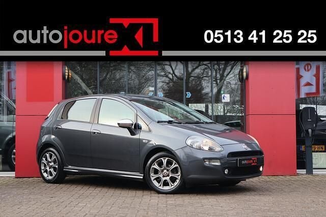 Grijs Occasion 2015 Fiat Punto Evo Lounge Hatchback | € 5.395 (Eerlijke prijs) - Afbeelding 1/4