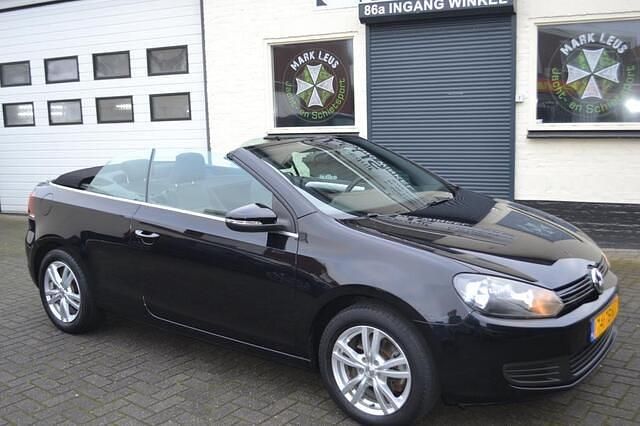 Zwart (metallic) Occasion 2012 VW Golf Cabriolet Cabriolet | € 6.900 (Goede deal) - Afbeelding 1/4