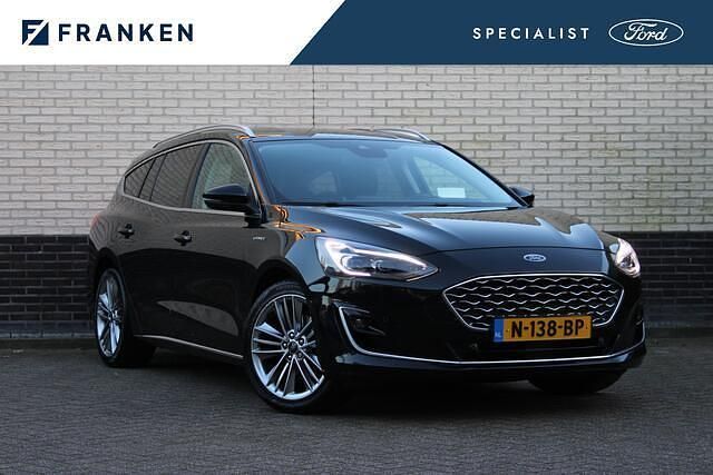 Zwart Occasion 2020 Ford Focus Vignale Stationwagen | € 18.400 (Goede deal) - Afbeelding 1/4