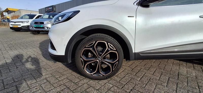 Occasion Renault Kadjar Black Edition 140 PK (102 kW) 2022 Wit SUV