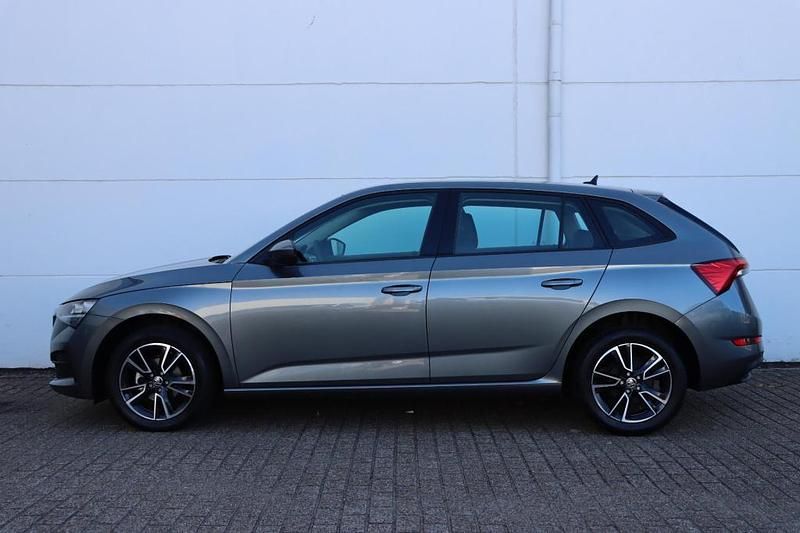 Occasion Skoda Scala Active 97 PK (71 kW) 2024 Hatchback Hatchback