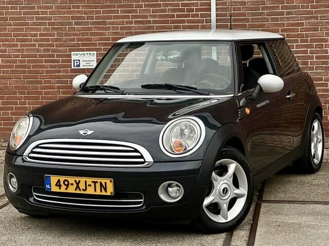 Occasion Mini Cooper Pepper 120 PK (88 kW) 2007 Zwart, metallic lak Hatchback