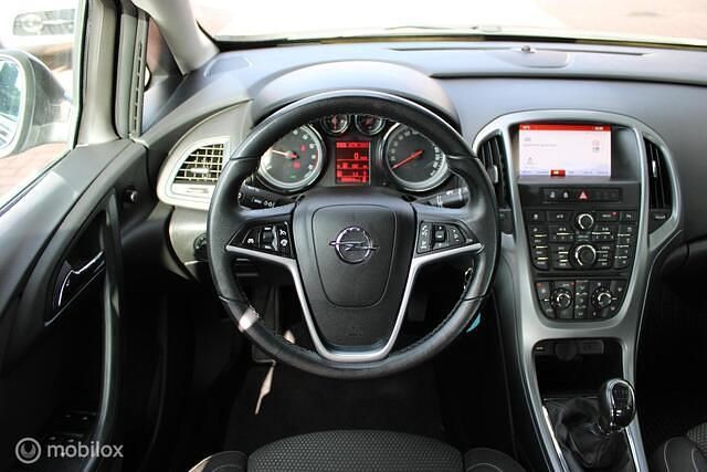 Occasion Opel Astra 140 PK (102 kW) 2015 Bruin Sedan
