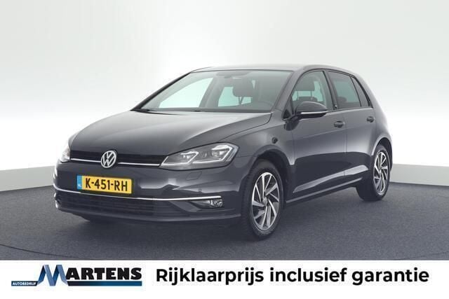 Grijs Gebruikt 2018 VW Golf VII Sound Hatchback | € 15.949 (Eerlijke prijs) - Afbeelding 1/4
