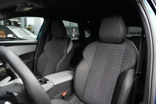 Nieuw Peugeot 3008 Allure 144 PK (105 kW) 2025 Blauw SUV