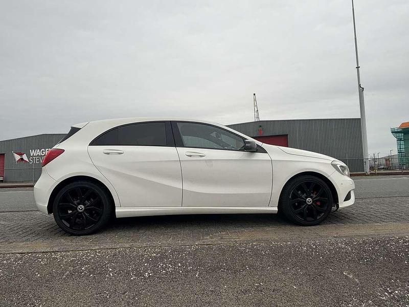 Occasion Mercedes A180 Ambition 122 PK (89 kW) 2013 Wit Hatchback