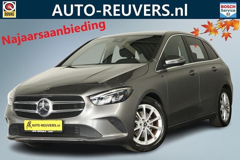Grijs Gebruikt 2020 Mercedes B200 Business MPV | € 23.900 (Super prijs) - Afbeelding 1/4