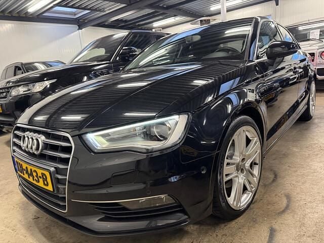 Occasion Audi A3 Ambition 140 PK (102 kW) 2013 Zwart Sedan