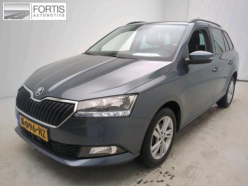 Grijs Occasion 2021 Skoda Fabia Style Stationwagen | € 16.695 (Eerlijke prijs) - Afbeelding 1/4