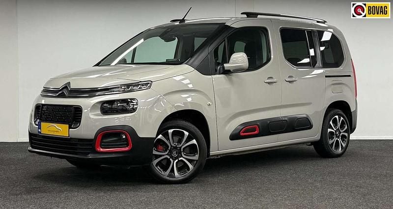 Beige Gebruikt 2020 Citroën Berlingo PureTech MPV | € 23.995 (Iets duurder) - Afbeelding 1/3