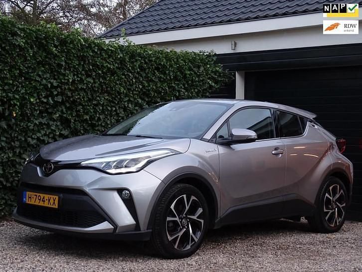 Grijs Occasion 2020 Toyota C-HR SUV | € 20.950 (Goede deal) - Afbeelding 1/4