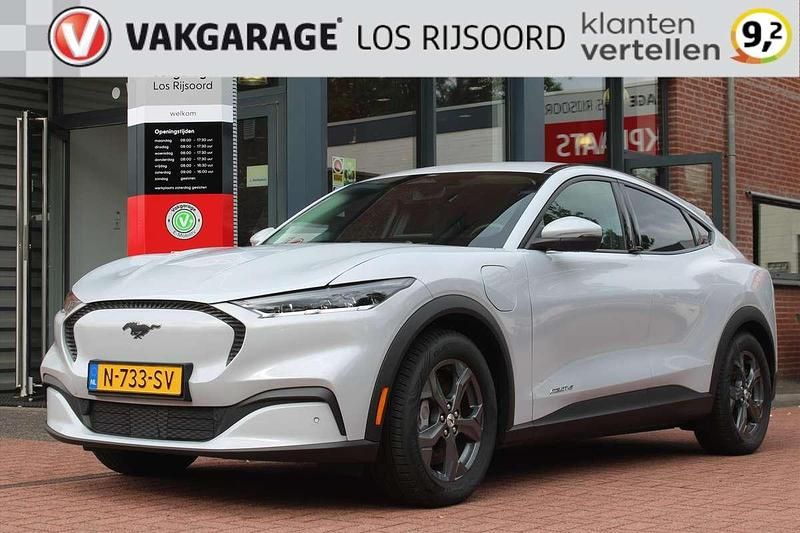 Wit Gebruikt 2021 Ford Mustang Mach-E SUV | € 24.500 (Eerlijke prijs) - Afbeelding 1/4