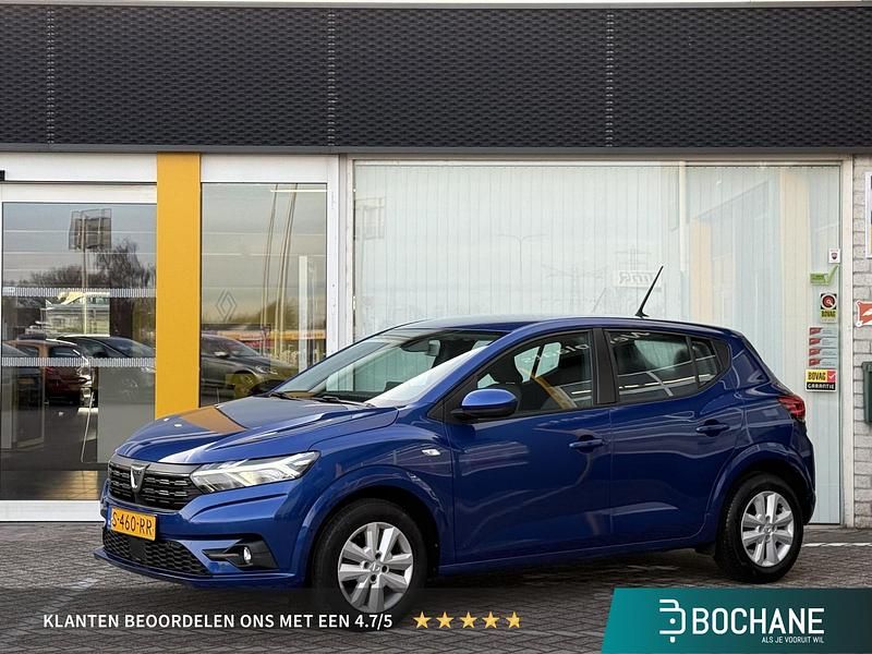 Blauw Occasion 2023 Dacia Sandero Comfort Hatchback | € 16.695 (Eerlijke prijs) - Afbeelding 1/4