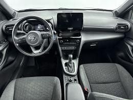 Occasion Toyota Yaris 116 PK (85 kW) 2023 Zwart metallic SUV