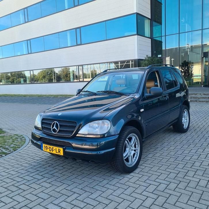 Occasion Mercedes ML320 217 PK (159 kW) 1999 SUV