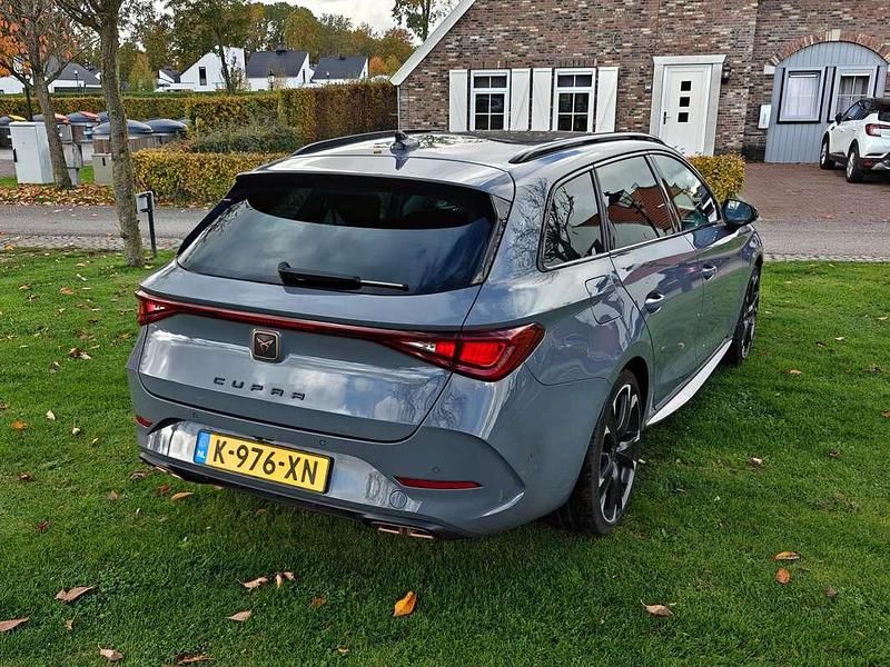 Occasion Cupra Leon 150 PK (110 kW) 2021 Grijs Stationwagen