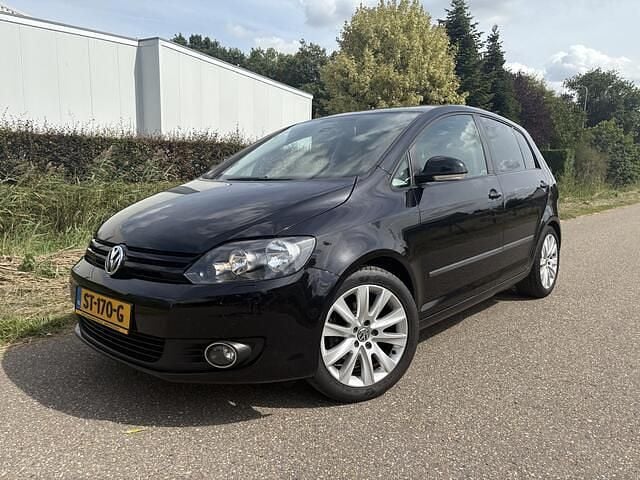 Zwart Gebruikt 2011 VW Golf Plus Trendline MPV | € 3.650 (Eerlijke prijs) - Afbeelding 1/4
