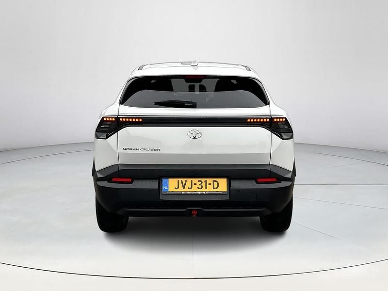 Nieuw Toyota Urban Cruiser Executive 127 kW (174 PK) 2026 Wit SUV