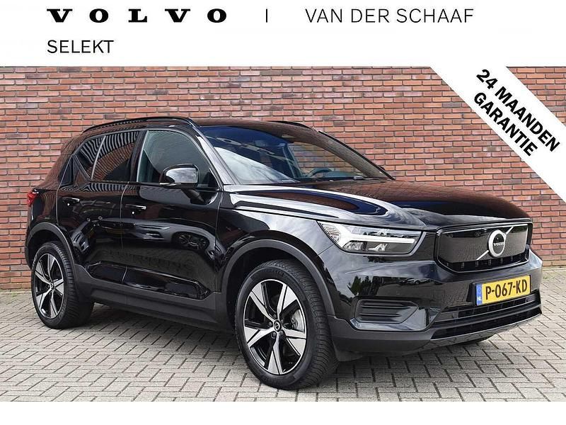 Gebruikt 2021 Volvo XC40 Core SUV | € 31.800 (Eerlijke prijs) - Afbeelding 1/4