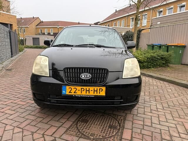 Occasion Kia Picanto 61 PK (44 kW) 2004 Zwart Hatchback