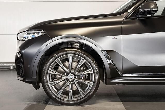 Occasion BMW X7 M Sport 530 PK (389 kW) 2023 Zwart SUV