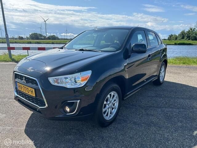 Zwart Gebruikt 2016 Mitsubishi ASX SUV | € 12.900 (Eerlijke prijs) - Afbeelding 1/4