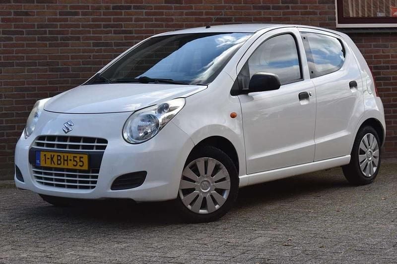 Wit Gebruikt 2013 Suzuki Alto Comfort Hatchback | € 2.449 (Eerlijke prijs) - Afbeelding 1/4