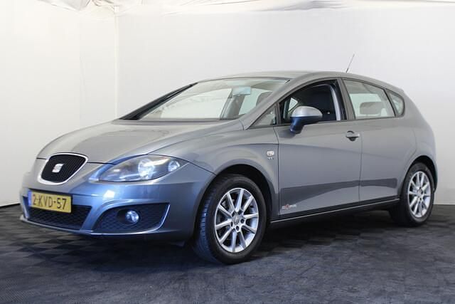 Occasion Seat Leon 105 PK (77 kW) 2012 Grijs Hatchback