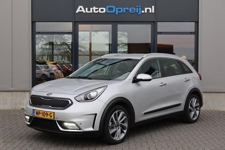 Occasion Kia Niro First Edition 105 PK (77 kW) 2017 Grijs SUV