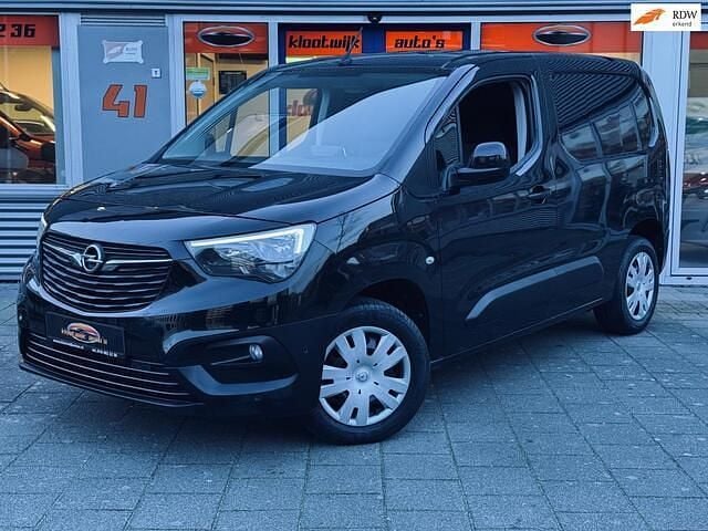 Zwart Gebruikt 2020 Opel Combo Innovation Van | € 15.950 (Super prijs) - Afbeelding 1/4
