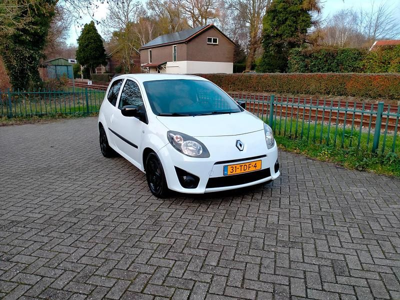 Wit Gebruikt 2012 Renault Twingo Collection Hatchback | € 3.950 (Iets duurder) - Afbeelding 1/4