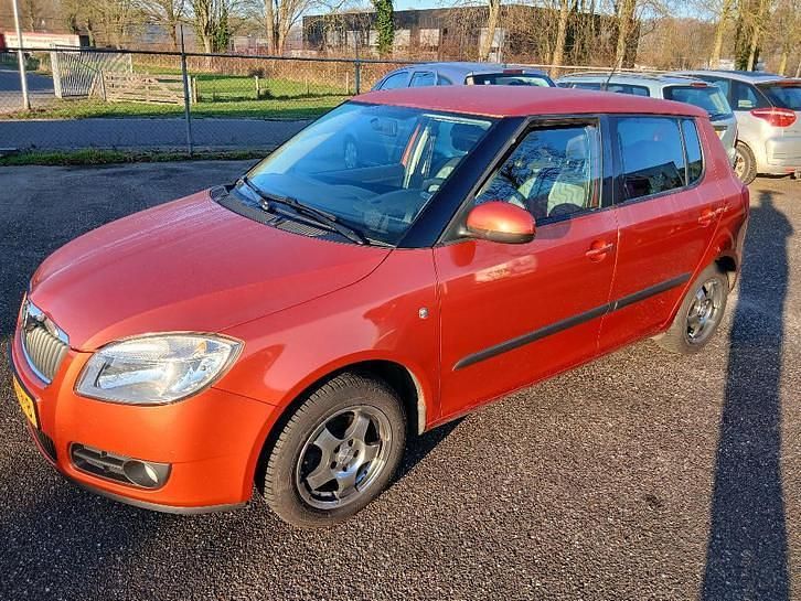 Gebruikt 2009 Skoda Fabia | € 1.950 (Duur) - Afbeelding 1/4