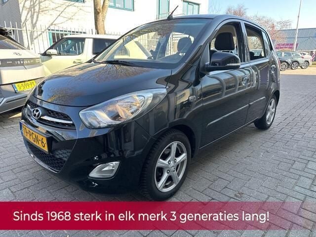 Zwart Gebruikt 2011 Hyundai i10 Hatchback | € 4.490 (Iets duurder) - Afbeelding 1/4